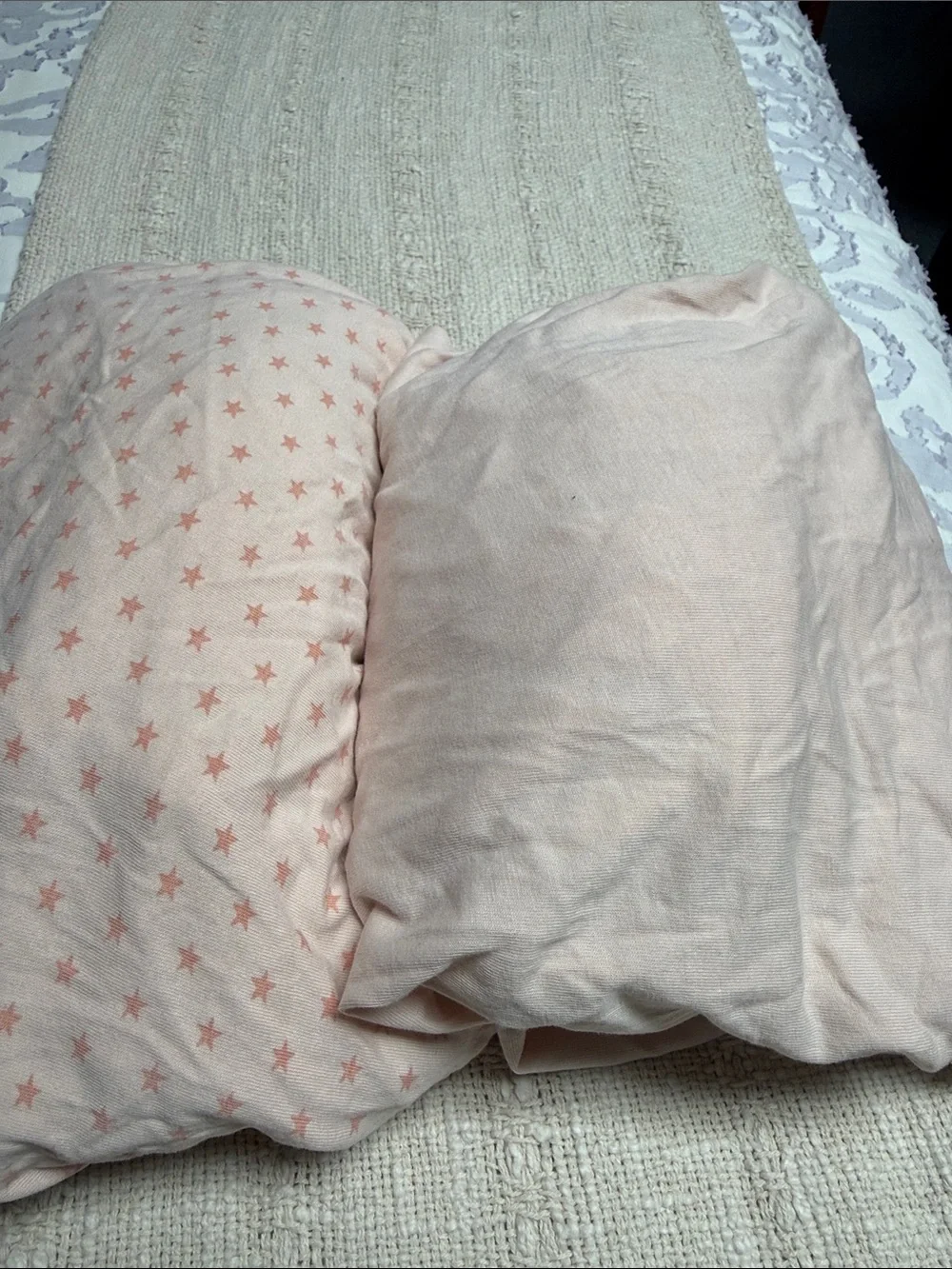 Crate&Kids  Blush Pink Fitted Crib Sheet Set with Star Print